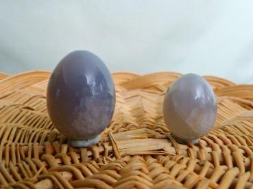 Preview: Chalcedon Edelstein-Eier,  GEBOHRT, ca. 4 cm, Made in Germany